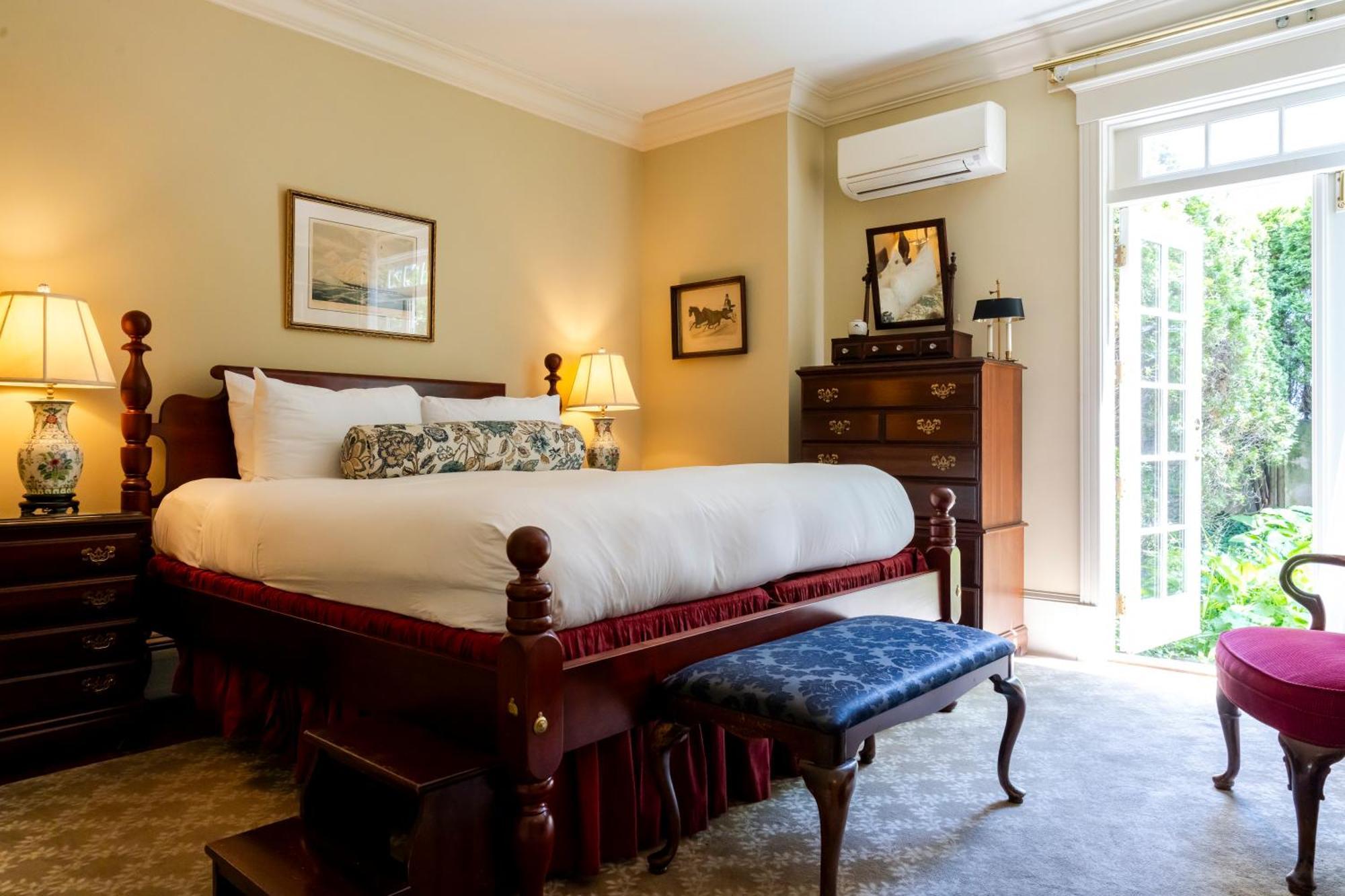 Francis Malbone House Bed & Breakfast Newport Exterior foto